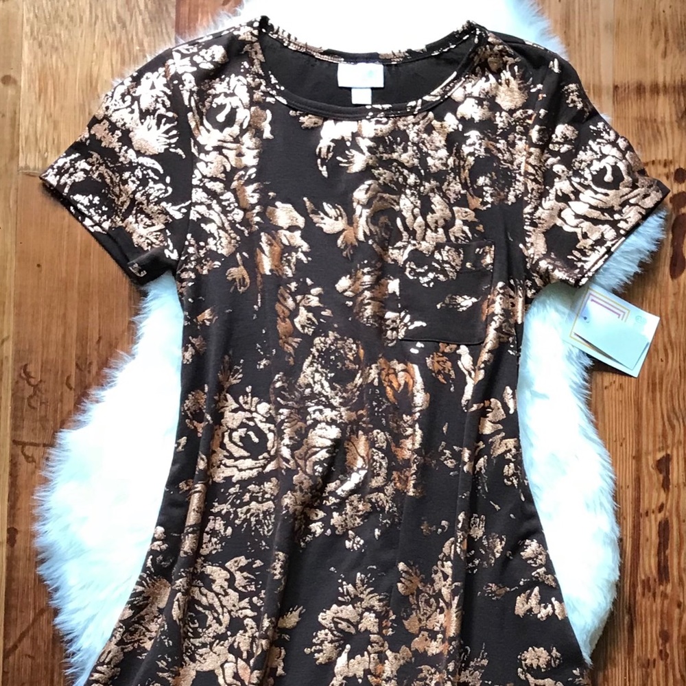 🌹LuLaRoe Elegant Carly in Rose Gold